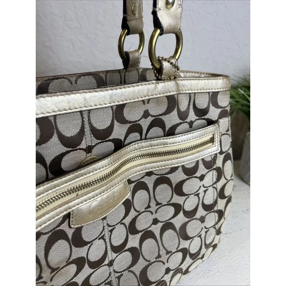 Coach (2010) Penelope Signature Jacquard Women’s Shoulder Bag Gold/Tan F14694 - Picture 5 of 16